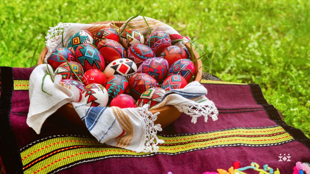 Великденски яйца с шевици